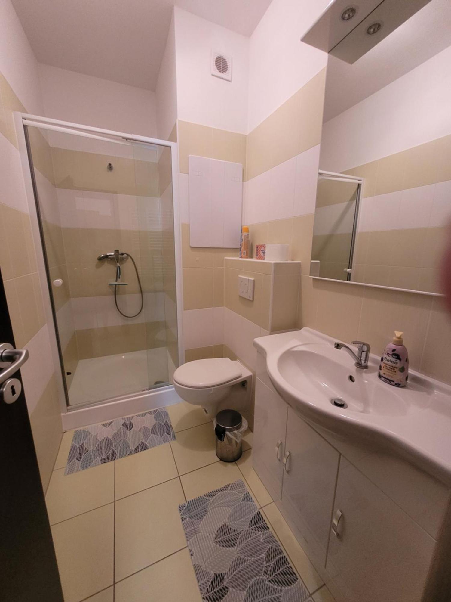 Apartman Iris โปดไฮสกา ภายนอก รูปภาพ